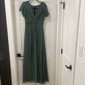 Elegant Green Maxi Dress